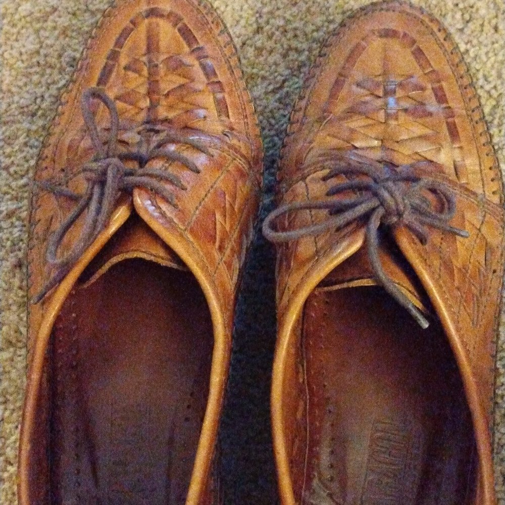 Dress shoes